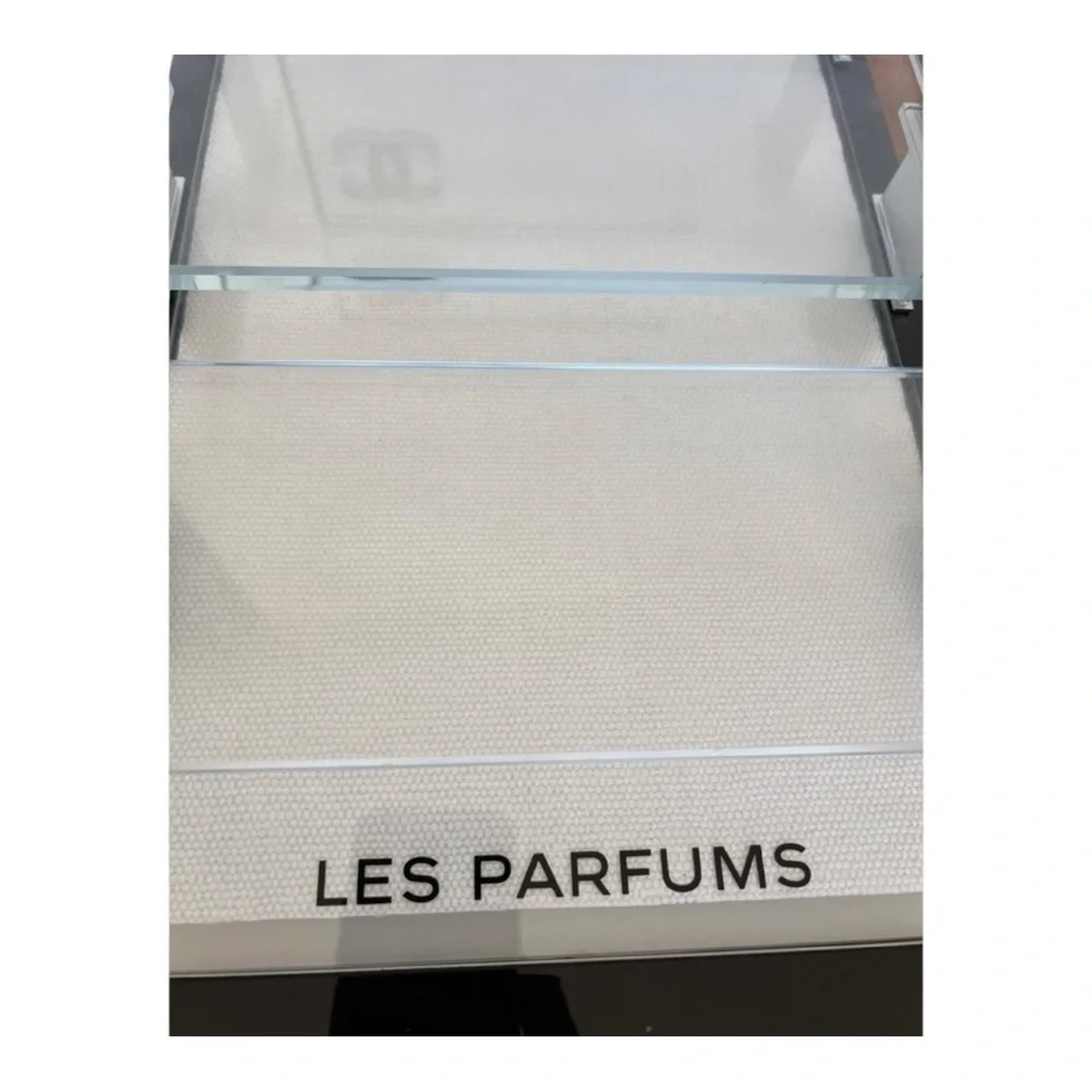 Authentic Rare CHANEL CRÉATIONS DES PARFUMS Lighted Acrylic Store Display Stand